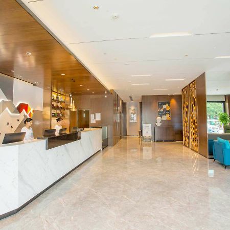 Borrman Hotel Nanning Railway Station Branch Extérieur photo