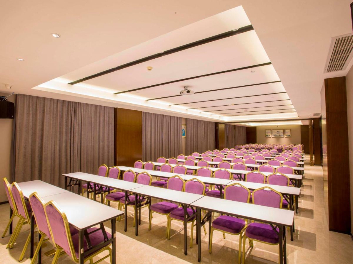 Borrman Hotel Nanning Railway Station Branch Extérieur photo