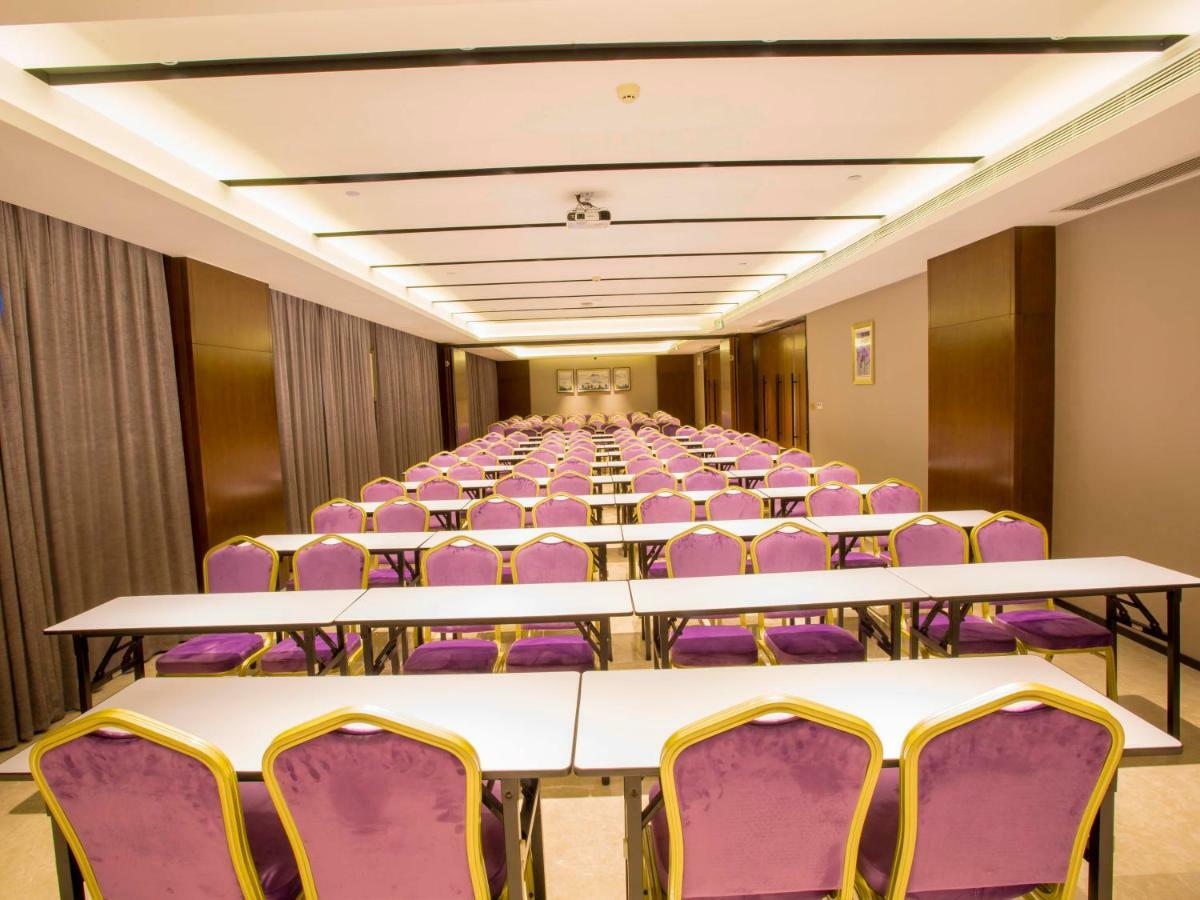 Borrman Hotel Nanning Railway Station Branch Extérieur photo